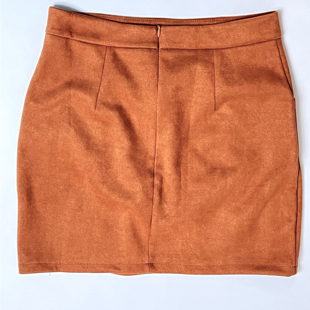 Size L suede women’s skirt